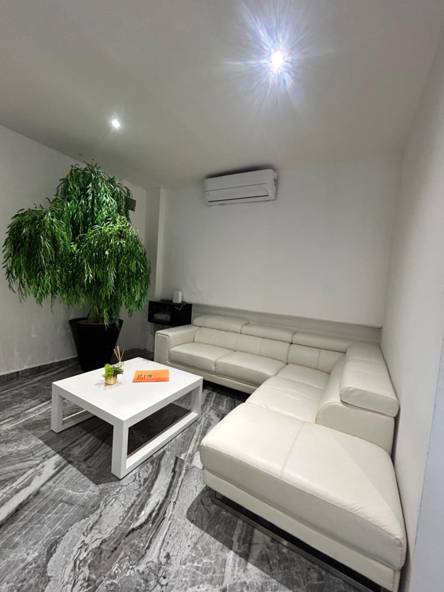 Cantares Adults Only Homestay