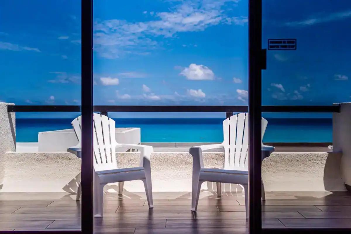 Apartment 2 Bedrooms, Ocean View Balcony