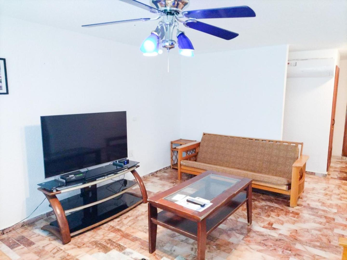 Ocean View, 3 King Beds, Balcony Apartment *
