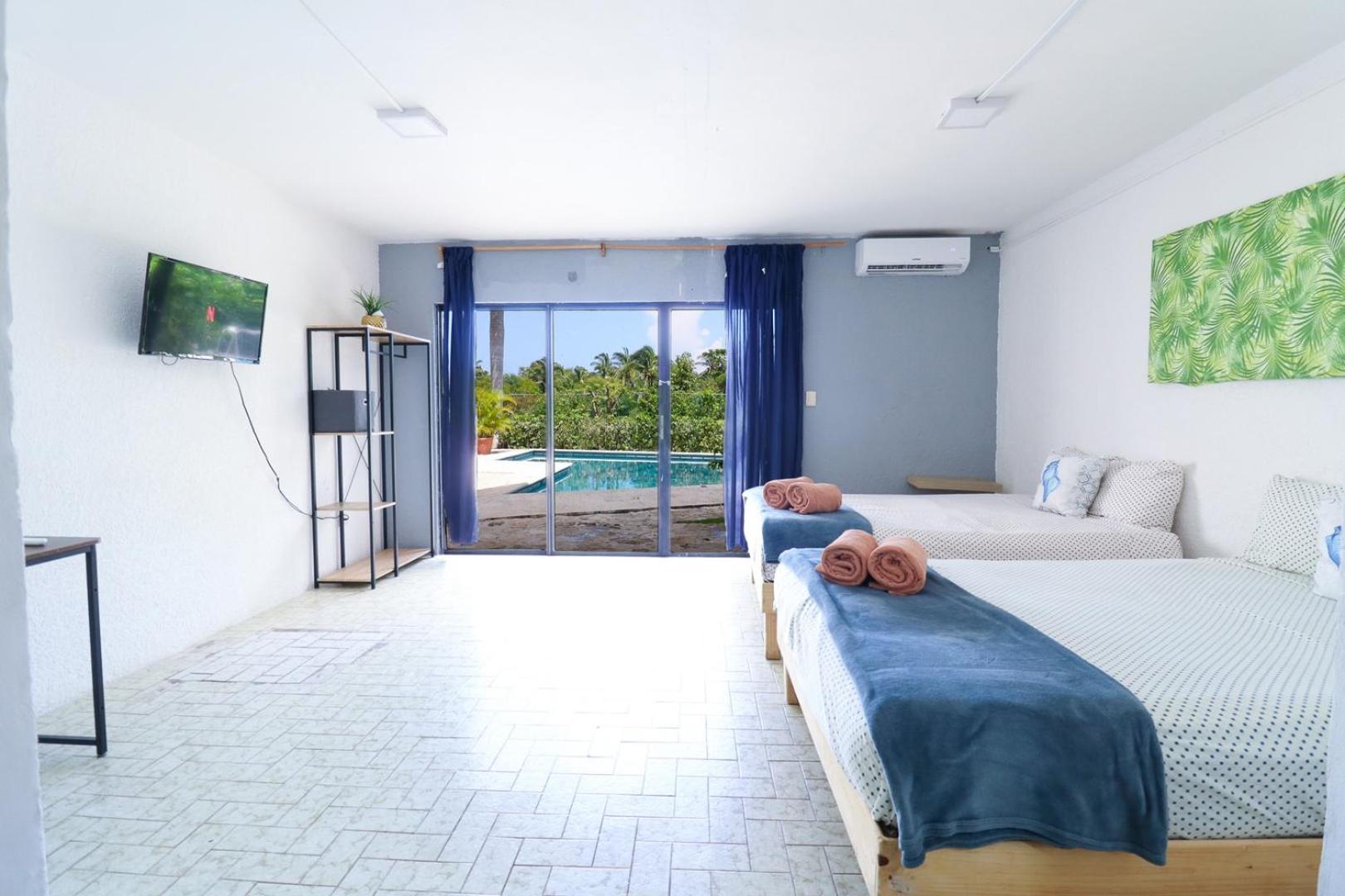 Apartment With Pool, And 5-min Walk To The Cancun
