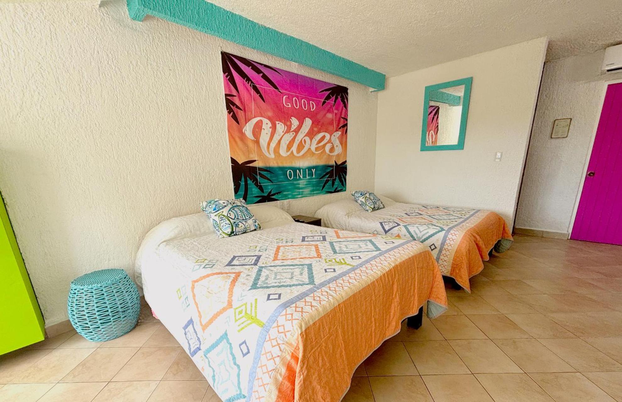 - Steps To And Water Fun * Cancun