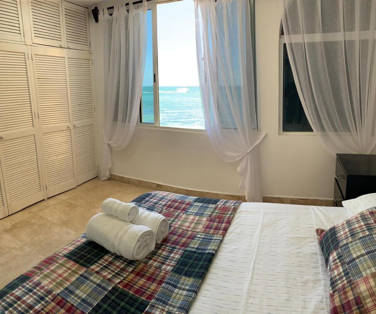 Ocean View Flamingo Bed & Breakfast