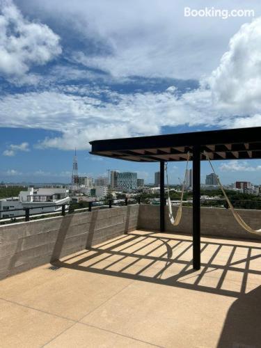 New Centric 1br With Gym & Pool