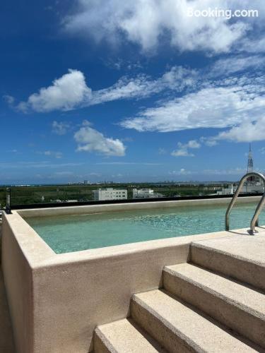 New Centric 1br With Gym & Pool