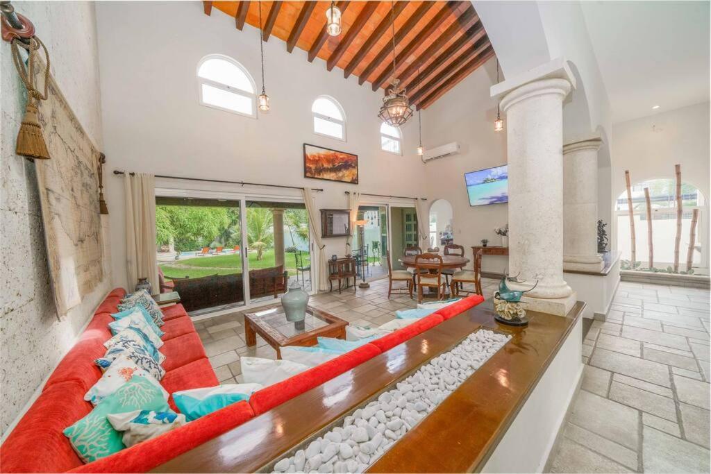 Tucanes 5br Private Pool Prime Villa