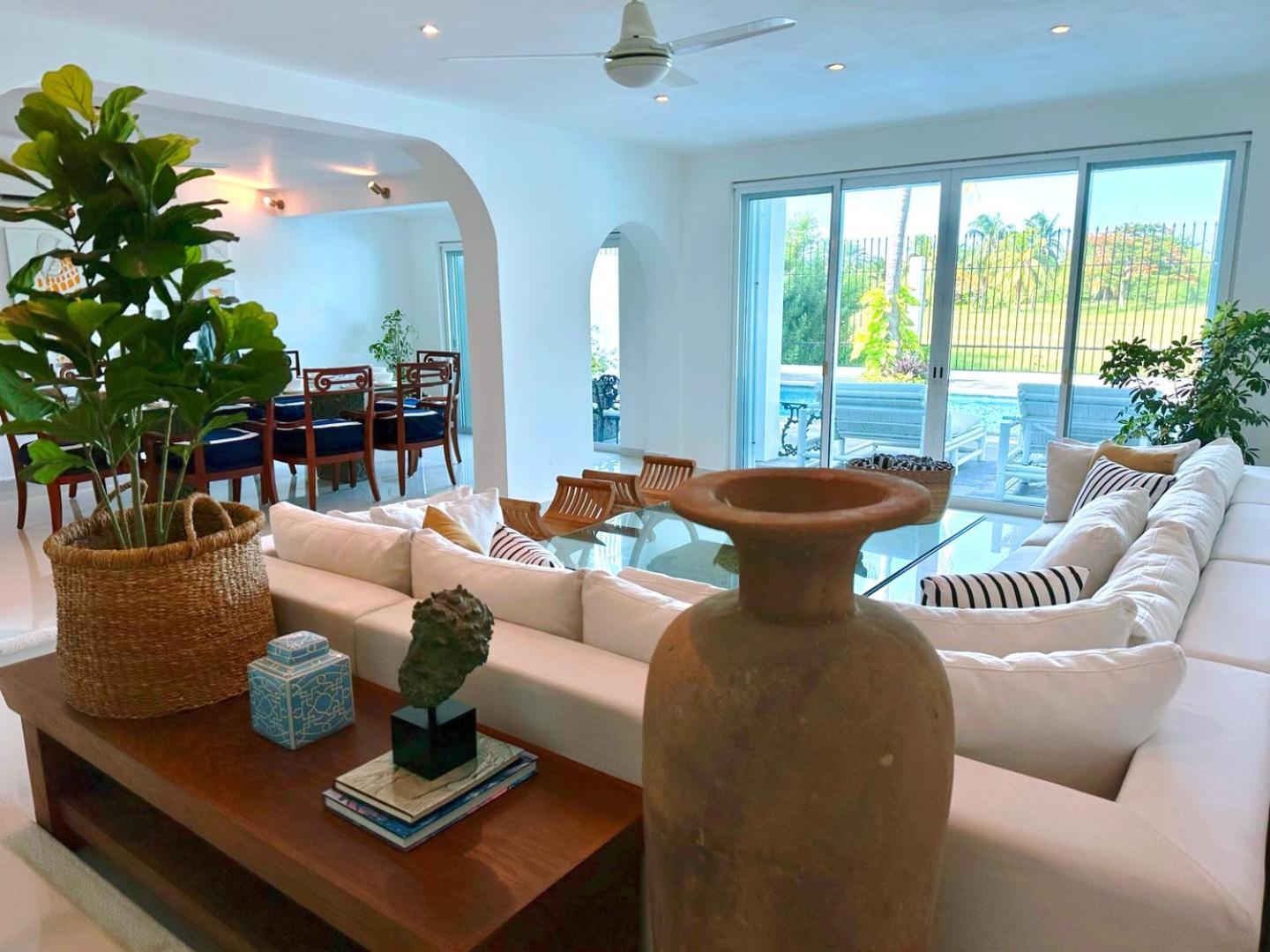 4br Paradise-private Pool W/ Gorgeous Lake Views! Holiday home *