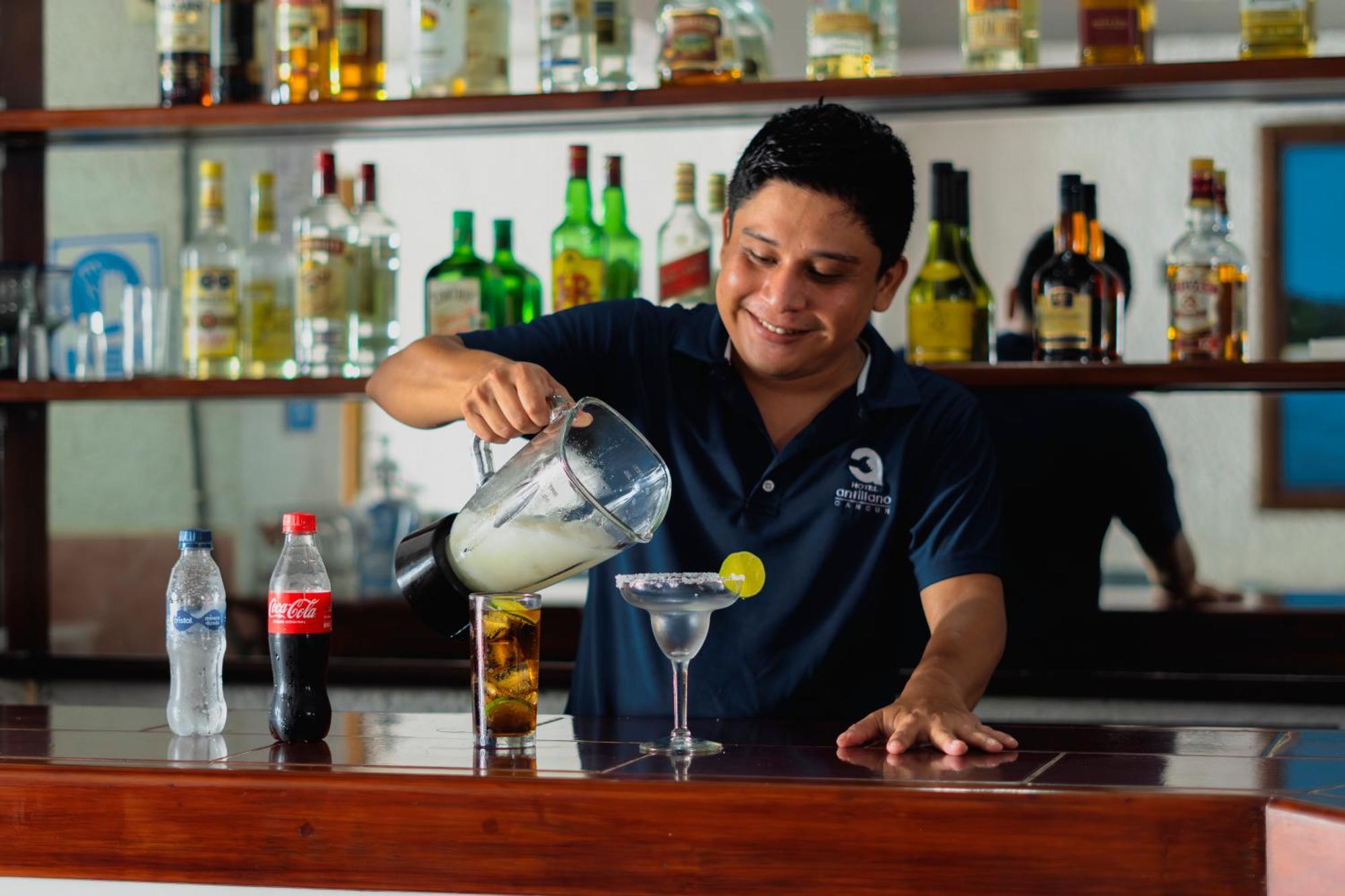 Antillano Hotel Cancun