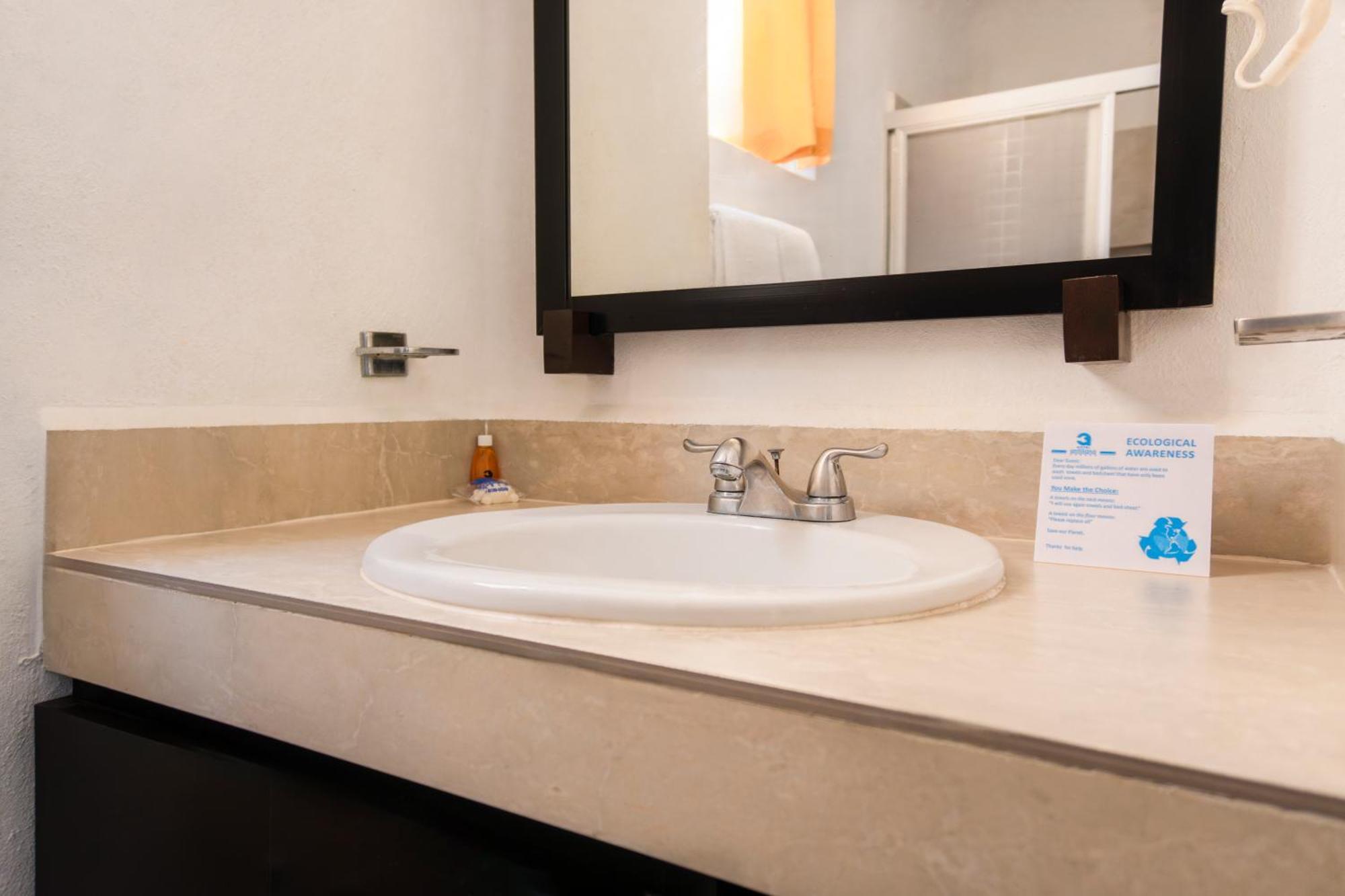 Hotel Antillano Cancun