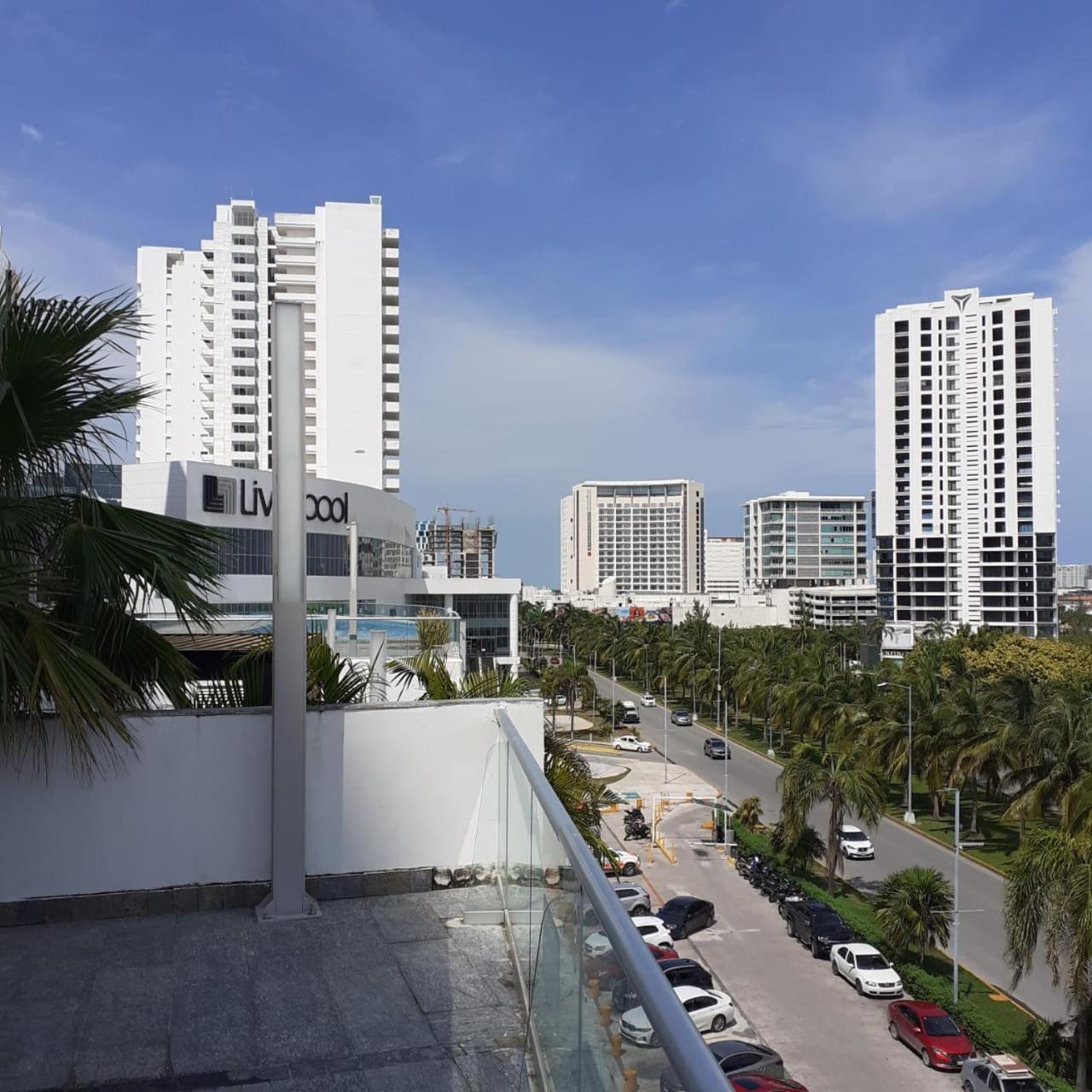 Travel Hotel