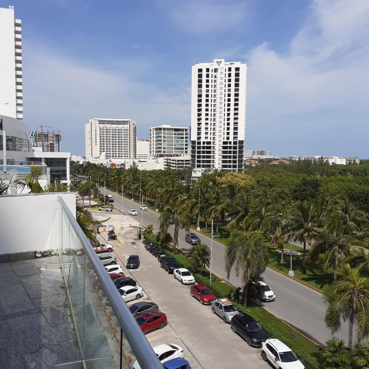 Travel Cancun