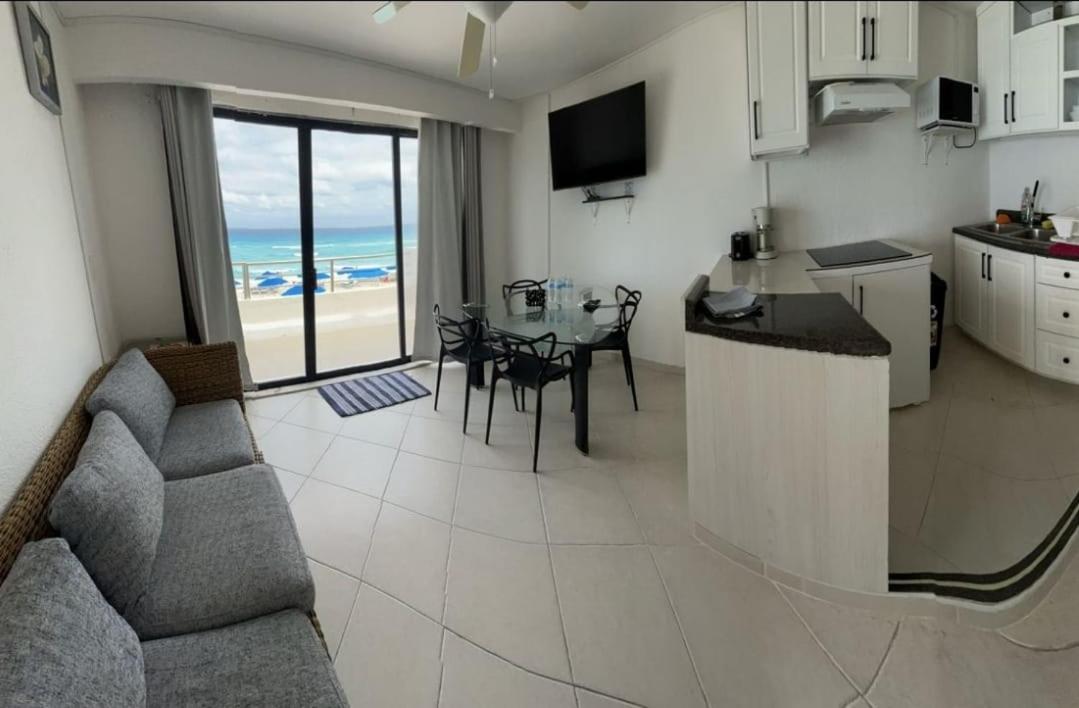 Apartment Ocean View Front