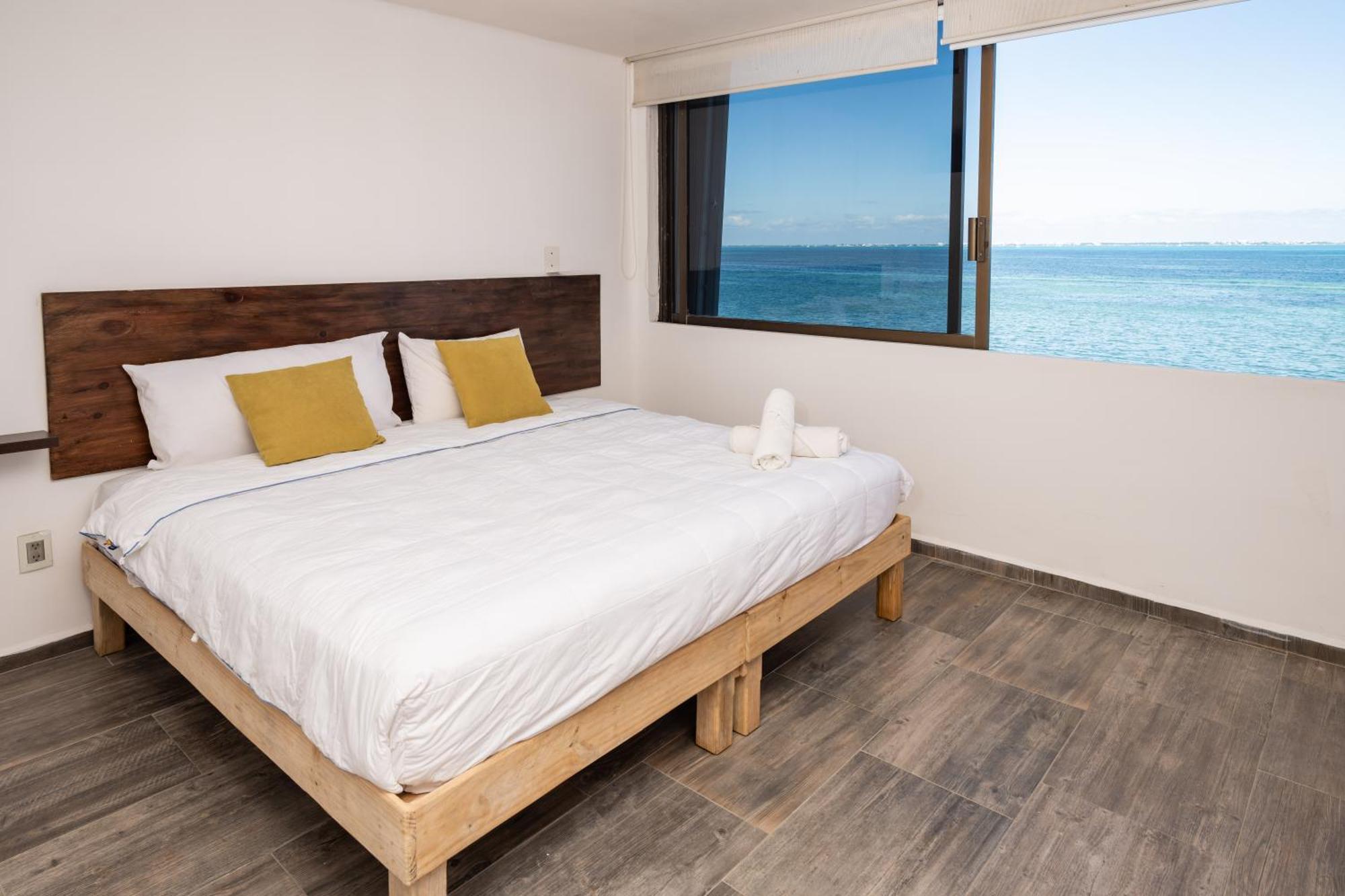 Beachfront Con Magnifica Vista Cancun