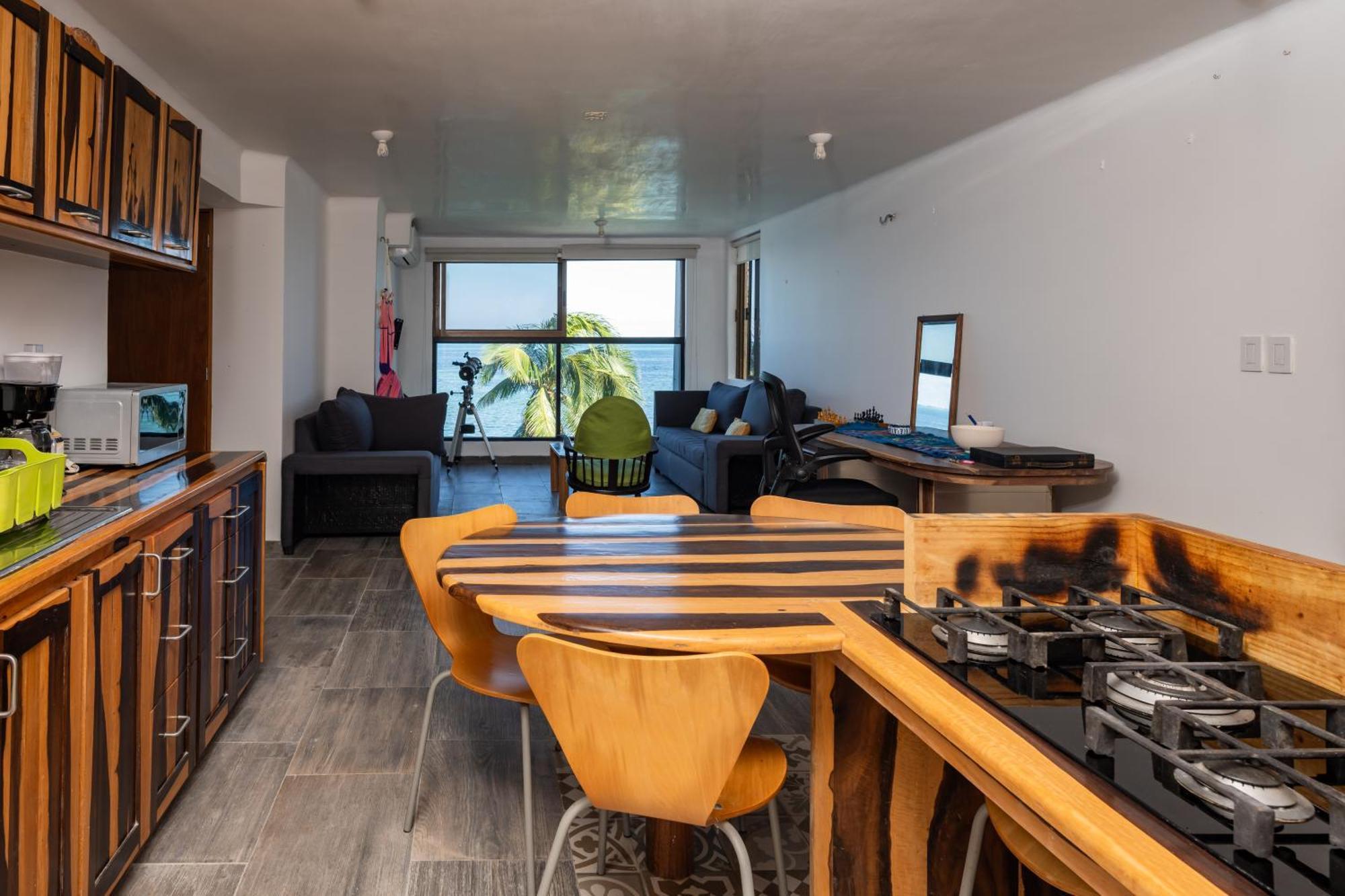 Beachfront Con Magnifica Vista Apartment *
