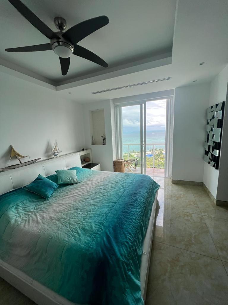 Luxury Ocean View & Front In The Location Of Apartment Cancun