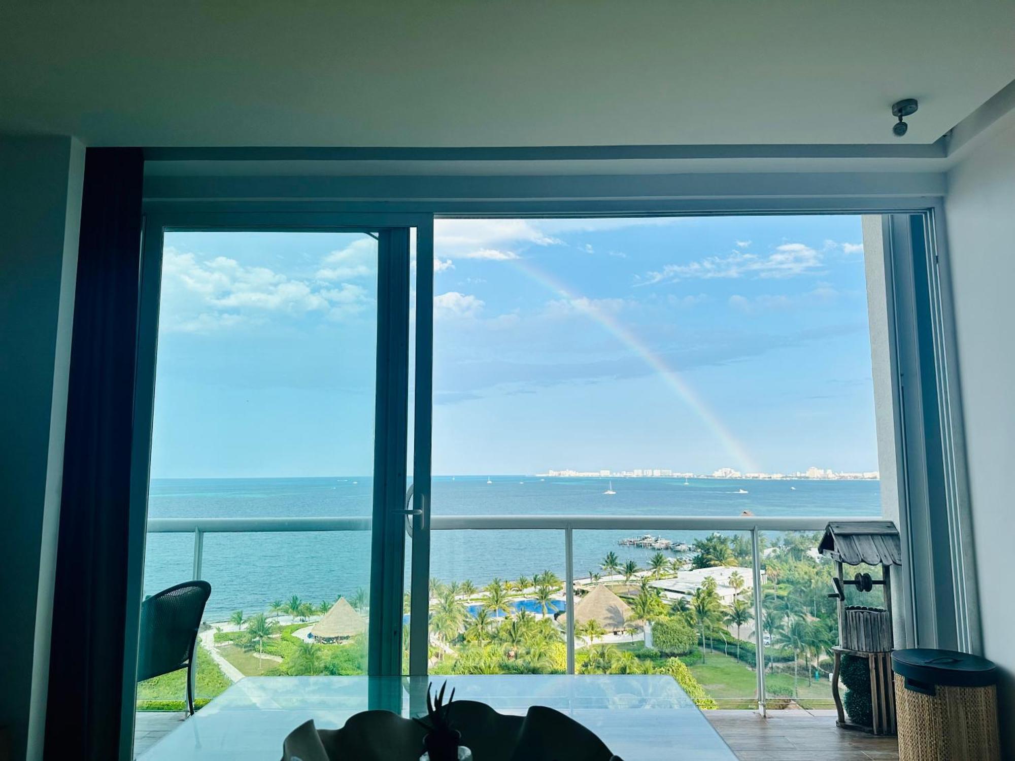 Luxury Ocean View & Front In The Location Of Cancun