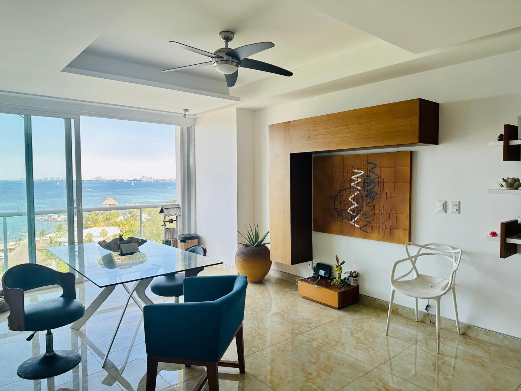 Apartment Luxury Ocean View & Front In The Location Of