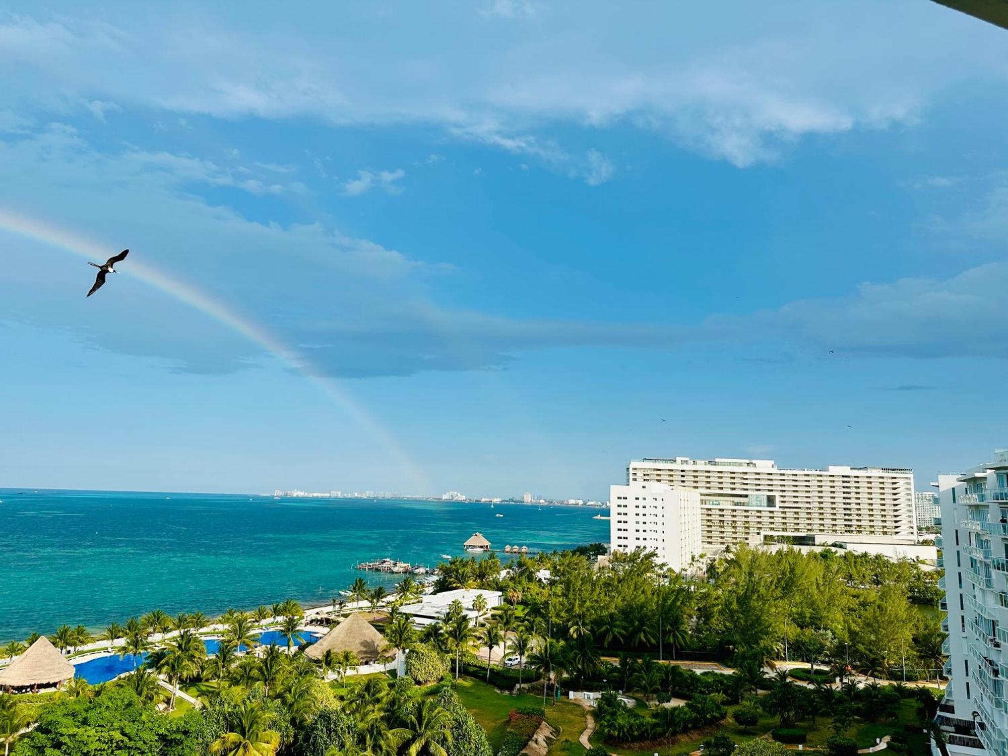 Apartment Luxury Ocean View & Front In The Location Of Cancun