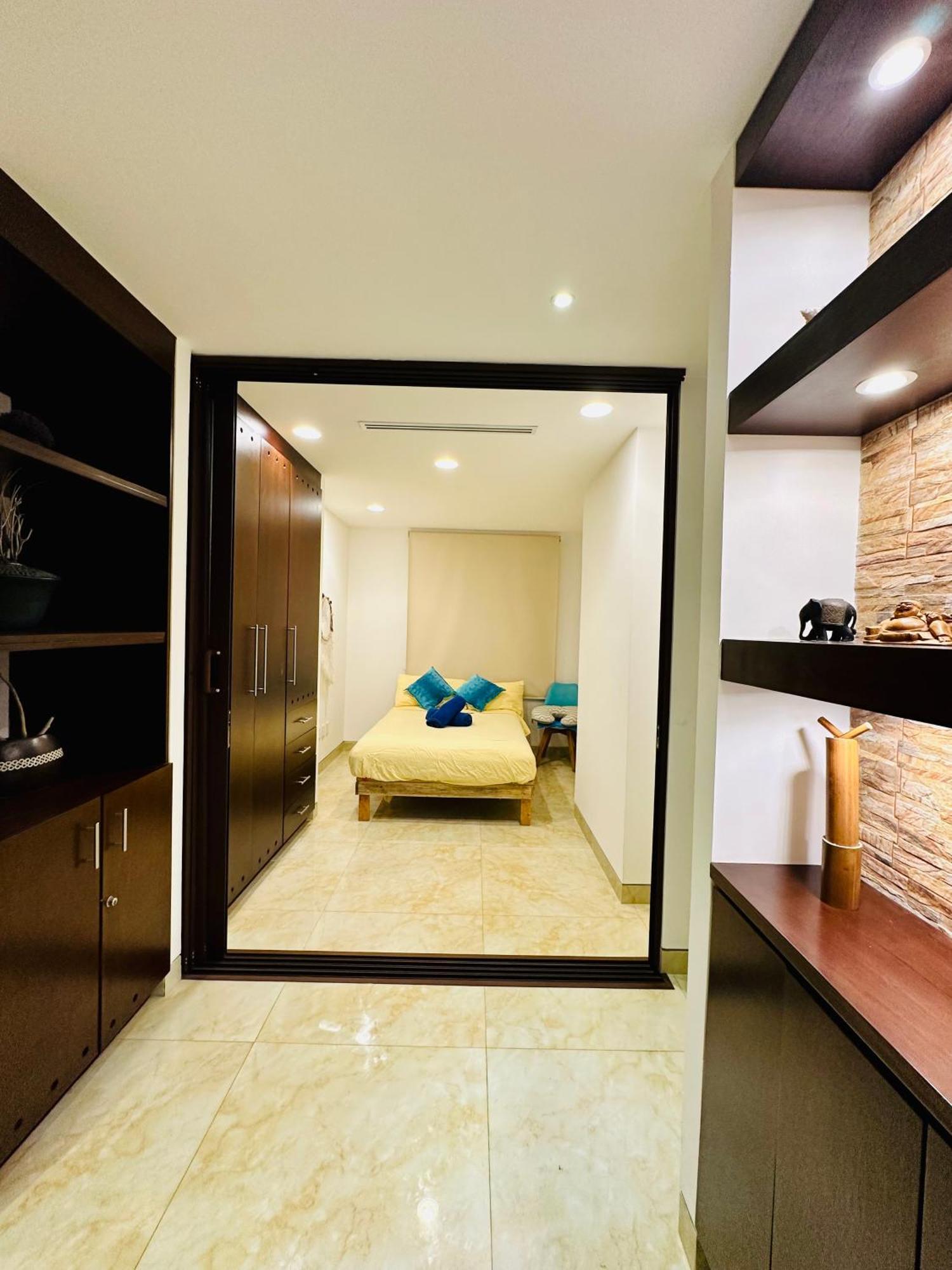 Apartment Luxury Ocean View & Front In The Location Of