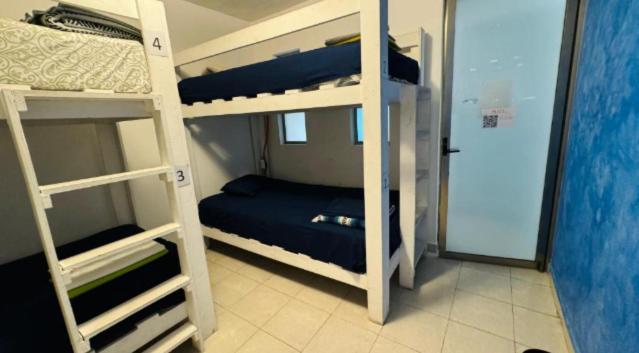 Ahava Guest house *