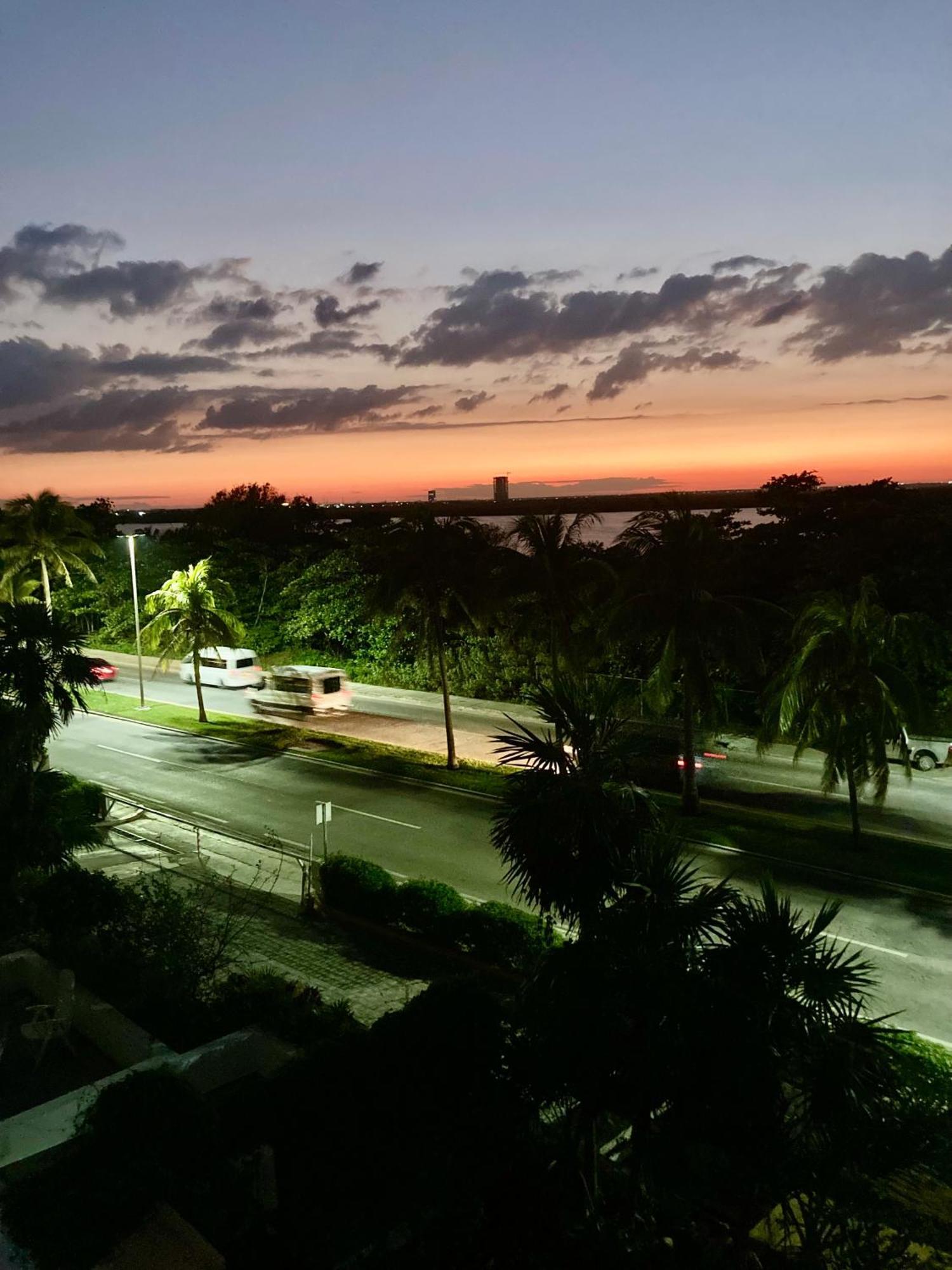 Apartment Oceanfront Sunsets Entire *