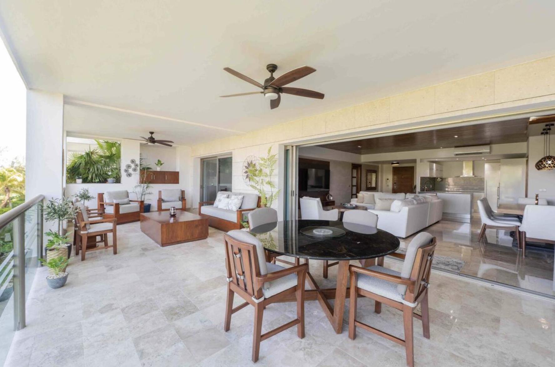 Apartment Beautiful By The Beach!