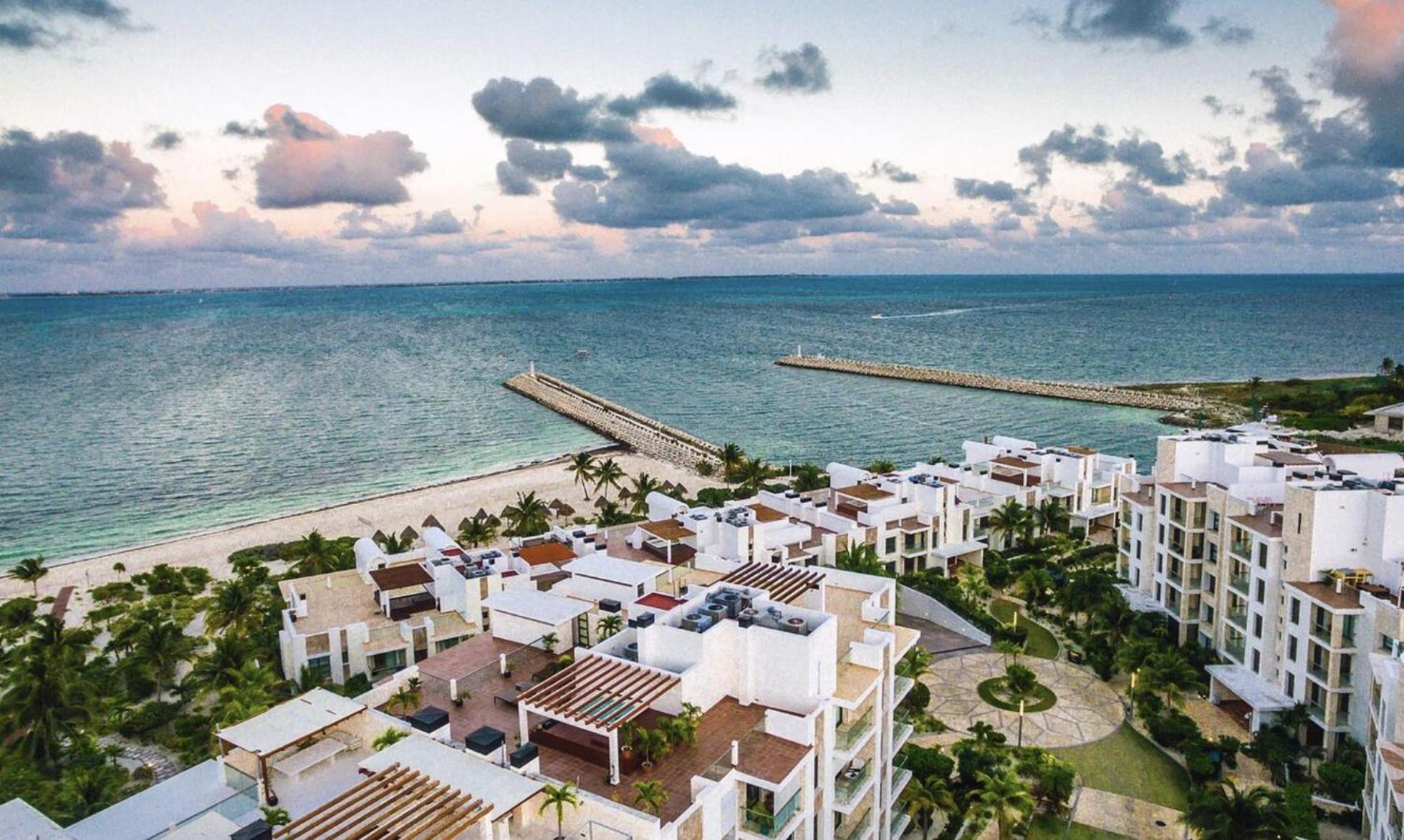Beautiful By The Beach! Apartment *