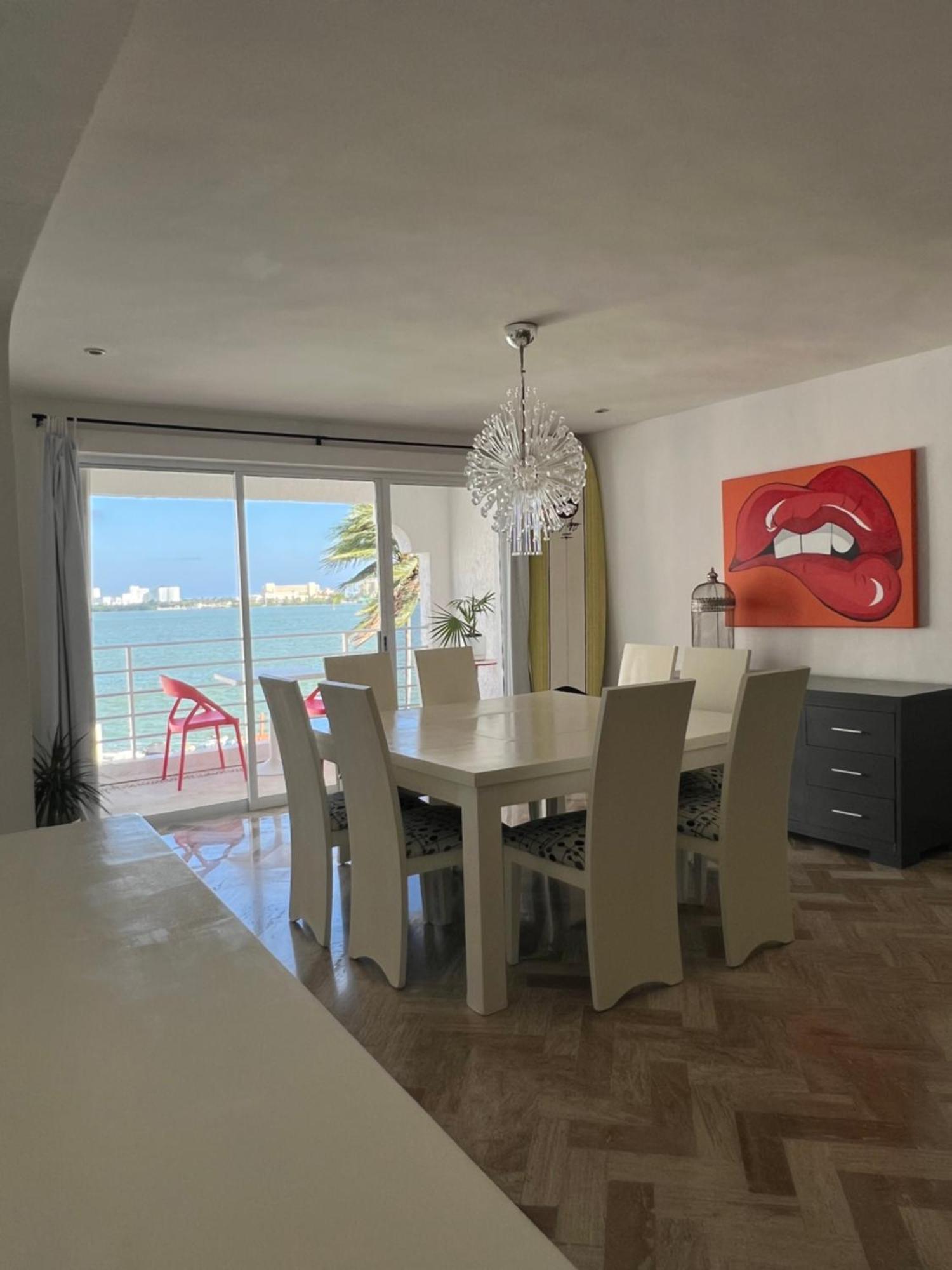 Penthouse Frente A La Laguna * Cancun