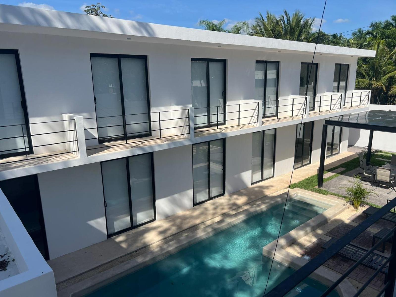 Marea Close To The Airport (adults Only) Aparthotel