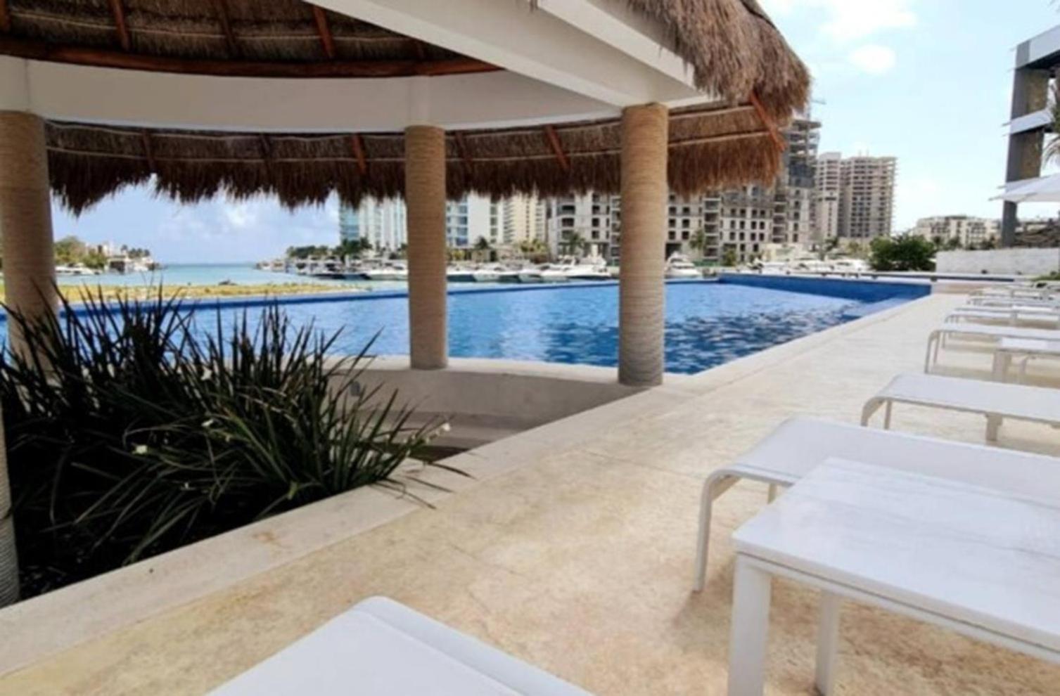 Marea Puerto Cancun, Lujo Comodidad Y Vista Espectacular Cancun