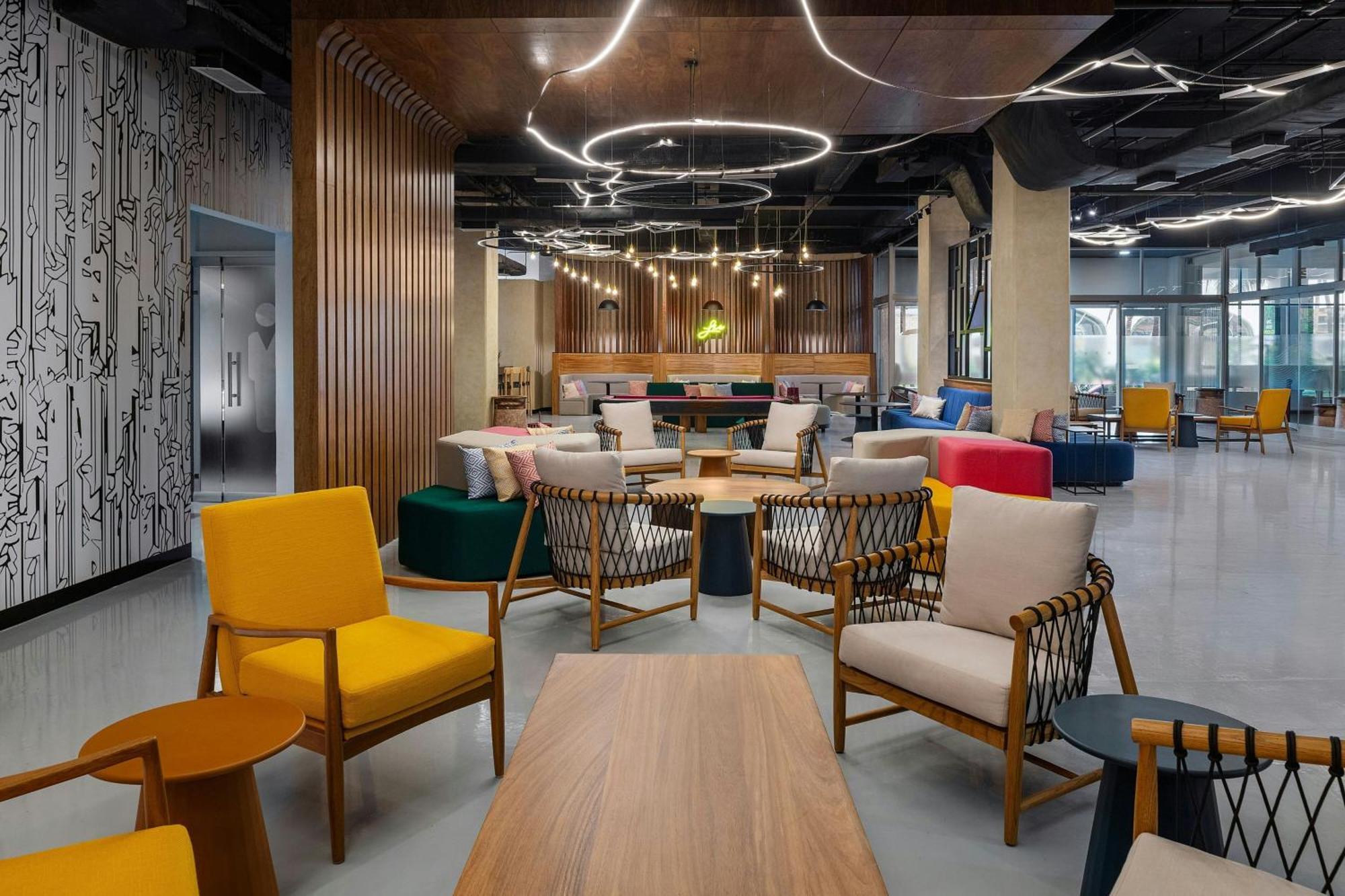 Aloft 4*