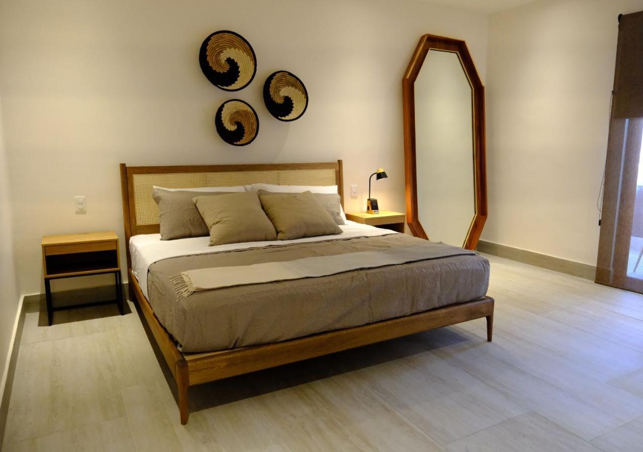 Cumbres Gardens Apartment