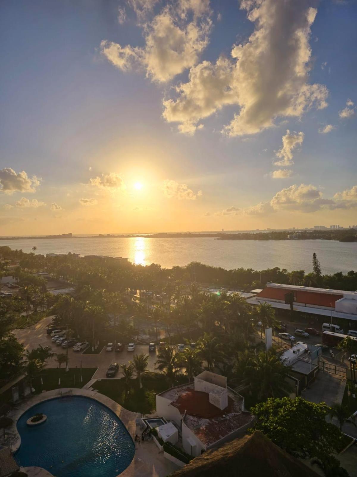 The Luxe Coastal Duplex At Salvia