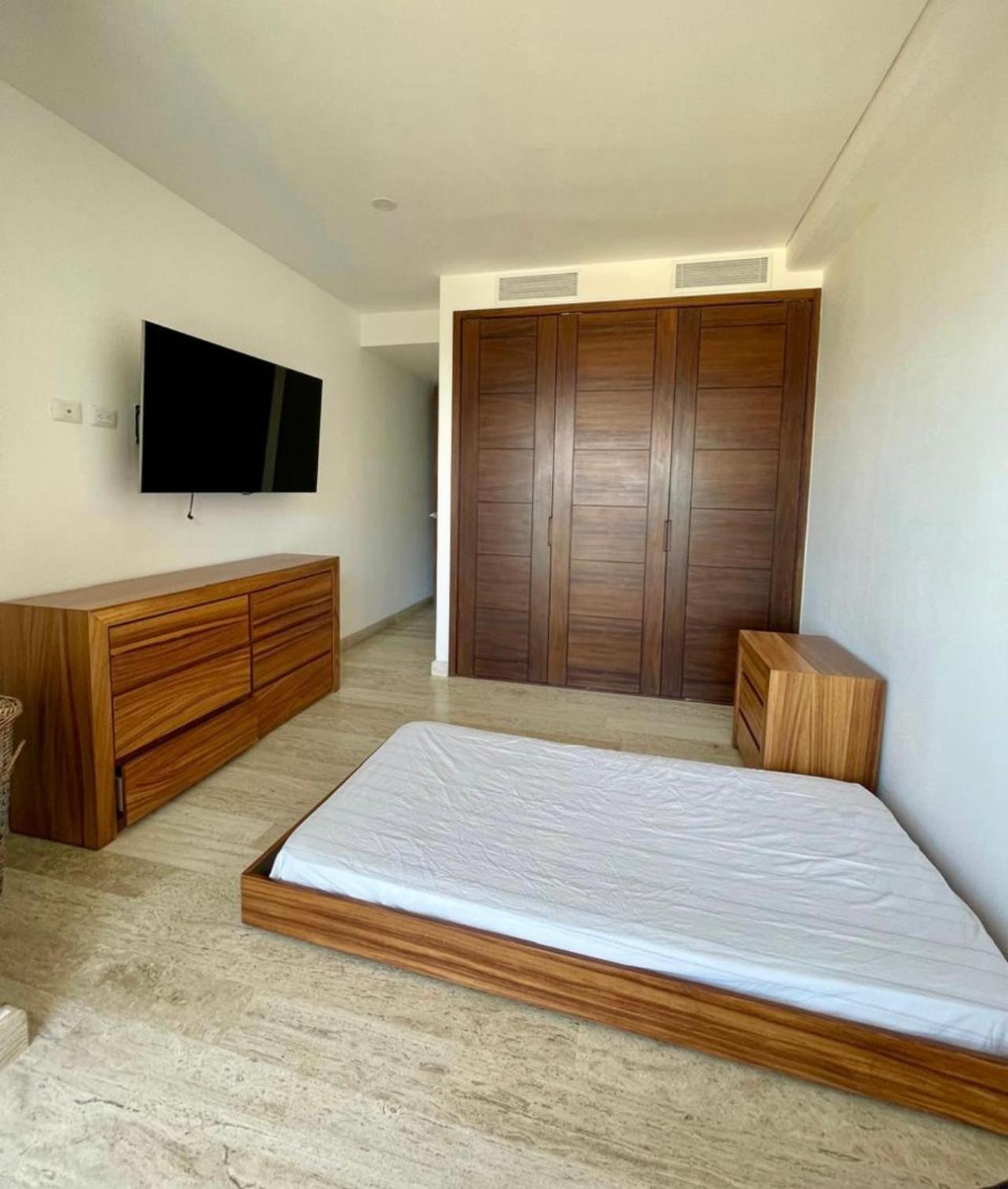 Marina Corazon 201 Apartment