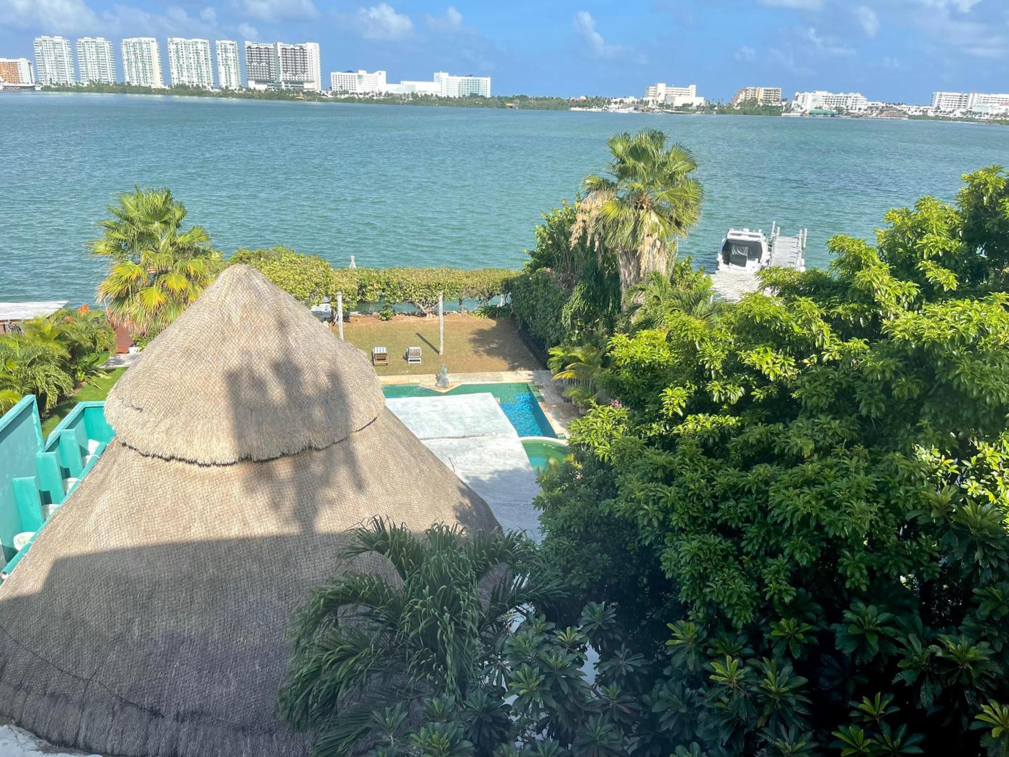6br Spacious Waterfront With Private Pool By Solmar *