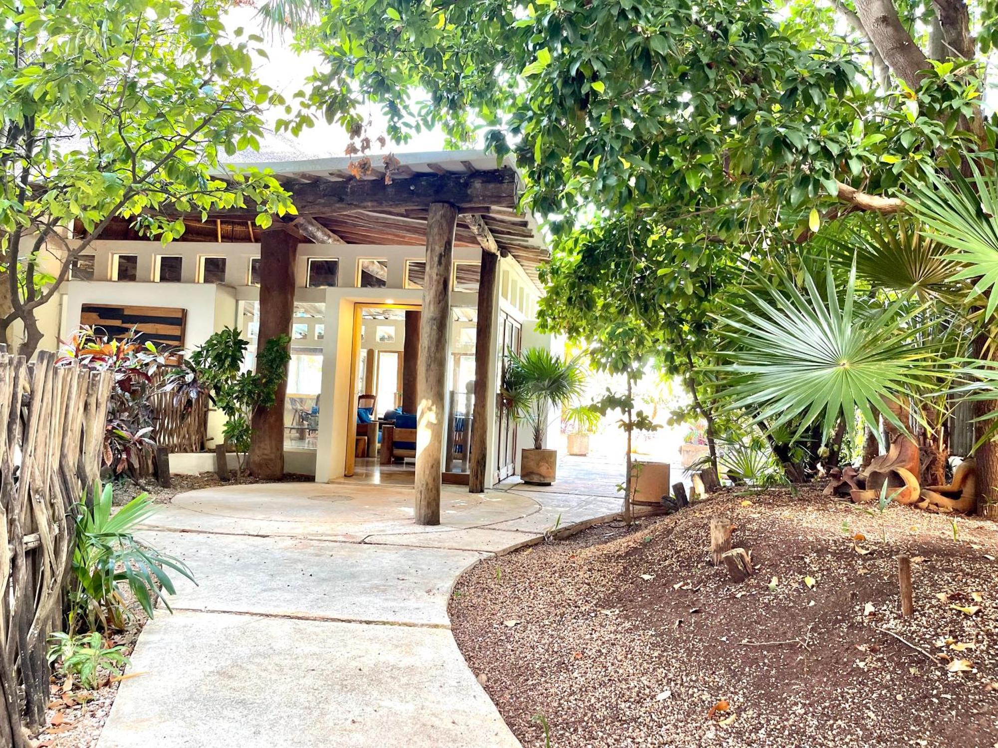 6br Spacious Waterfront With Private Pool By Solmar Villa