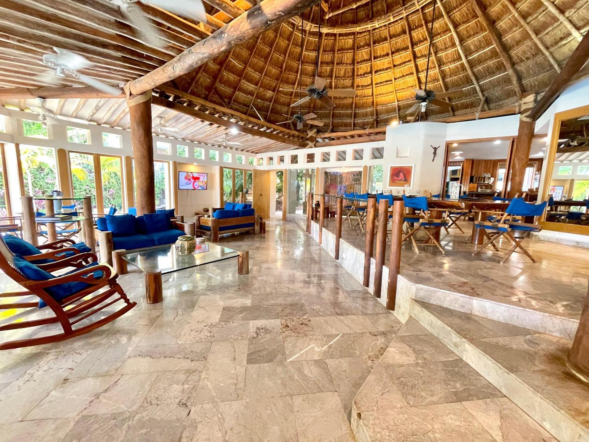6br Spacious Waterfront With Private Pool By Solmar Villa Cancun