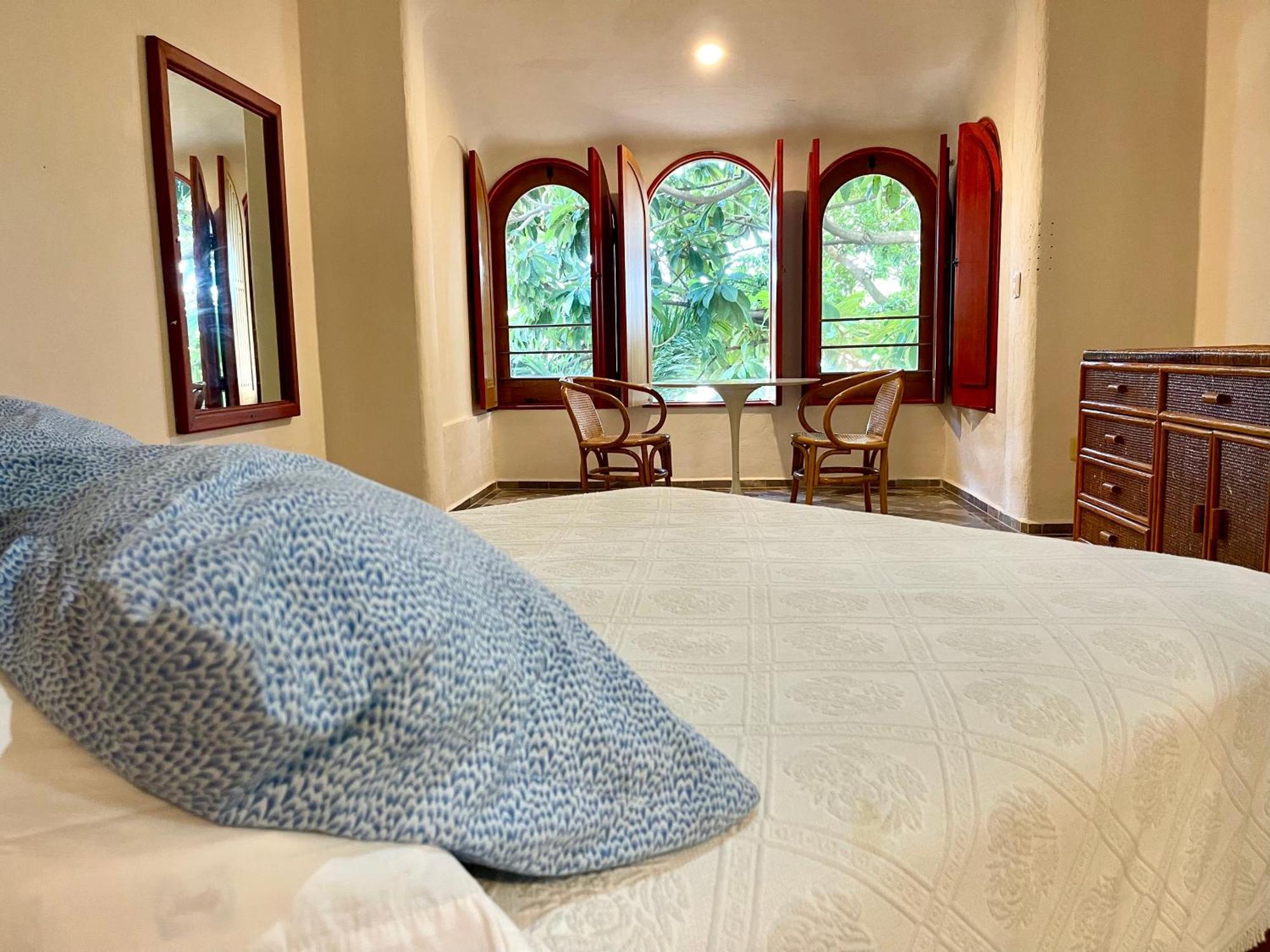 6br Spacious Waterfront With Private Pool By Solmar Cancun