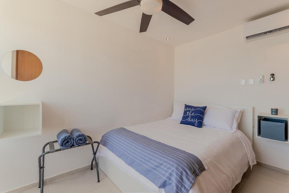 Seaslde Beachfront 4 Bdr By Casa Paraiso
