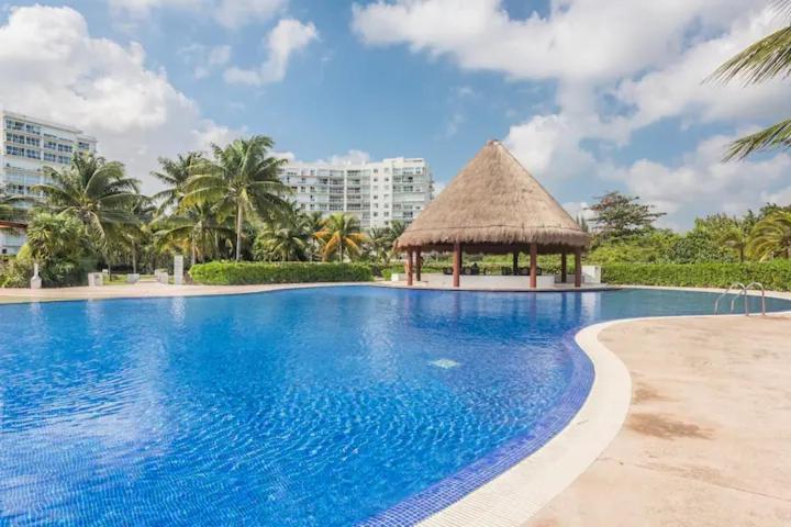 Seaslde Beachfront 4 Bdr By Casa Paraiso Cancun
