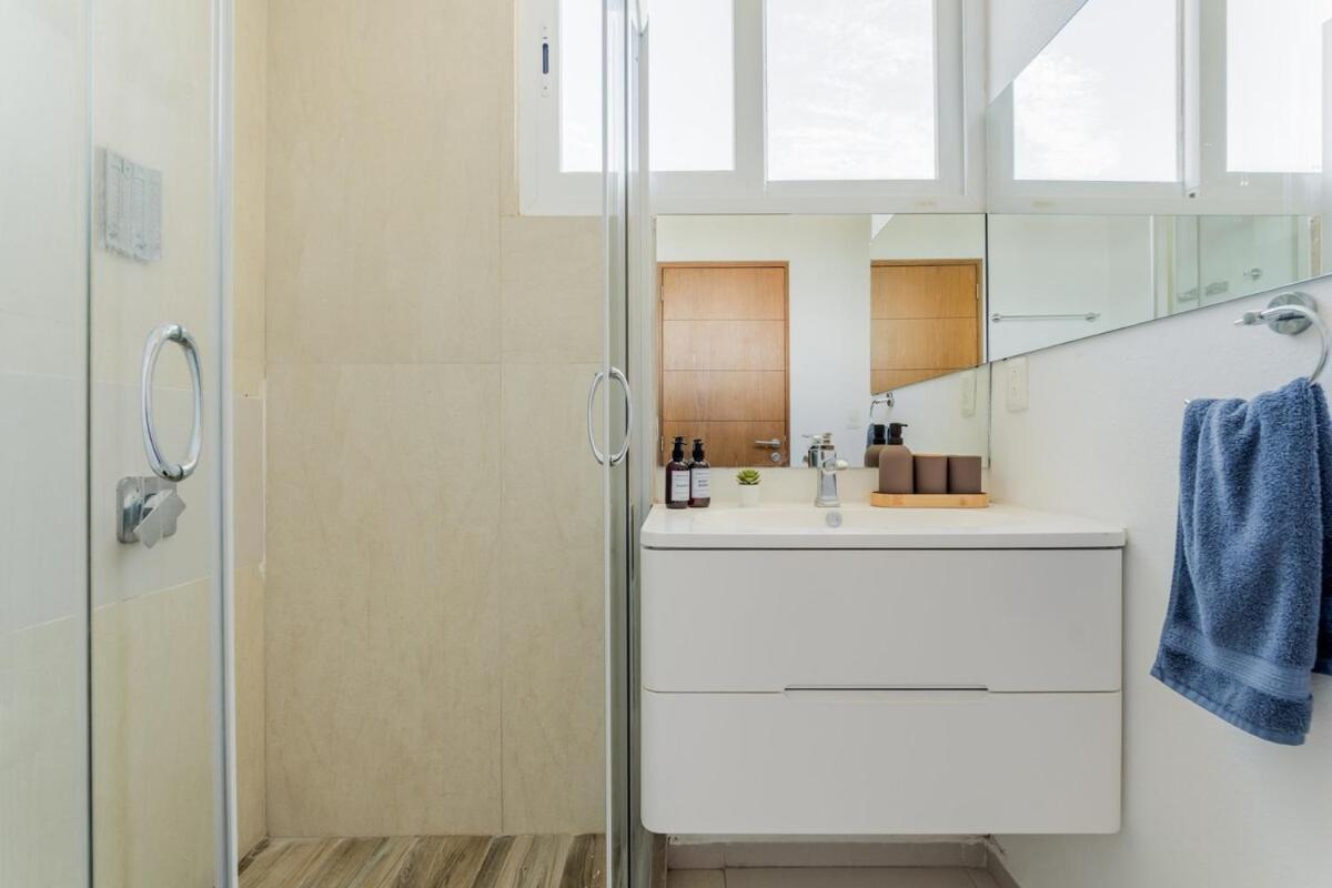 Seaslde Beachfront 4 Bdr By Casa Paraiso Apartment