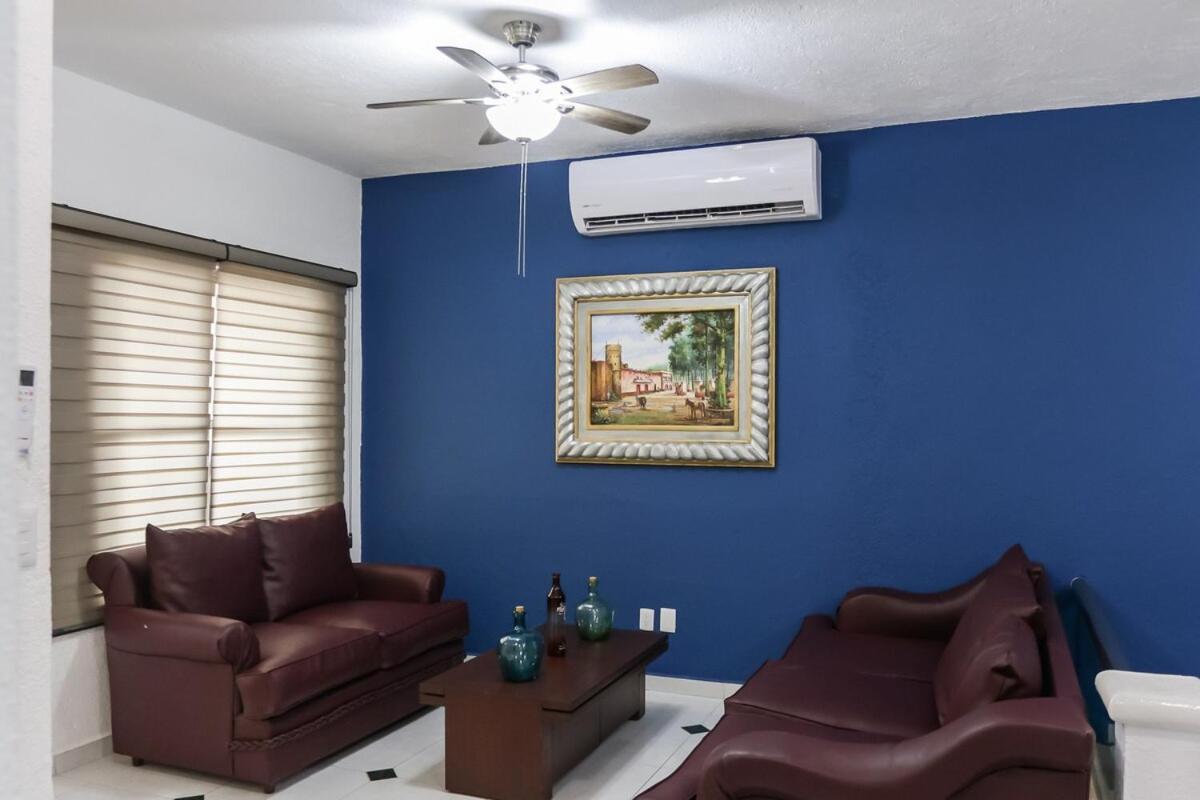 Holiday home Downtown For 7 Guests, Access To Pool! *