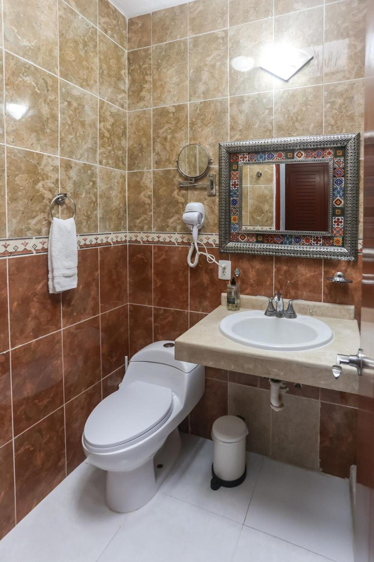 Downtown For 7 Guests, Access To Pool! * Cancun
