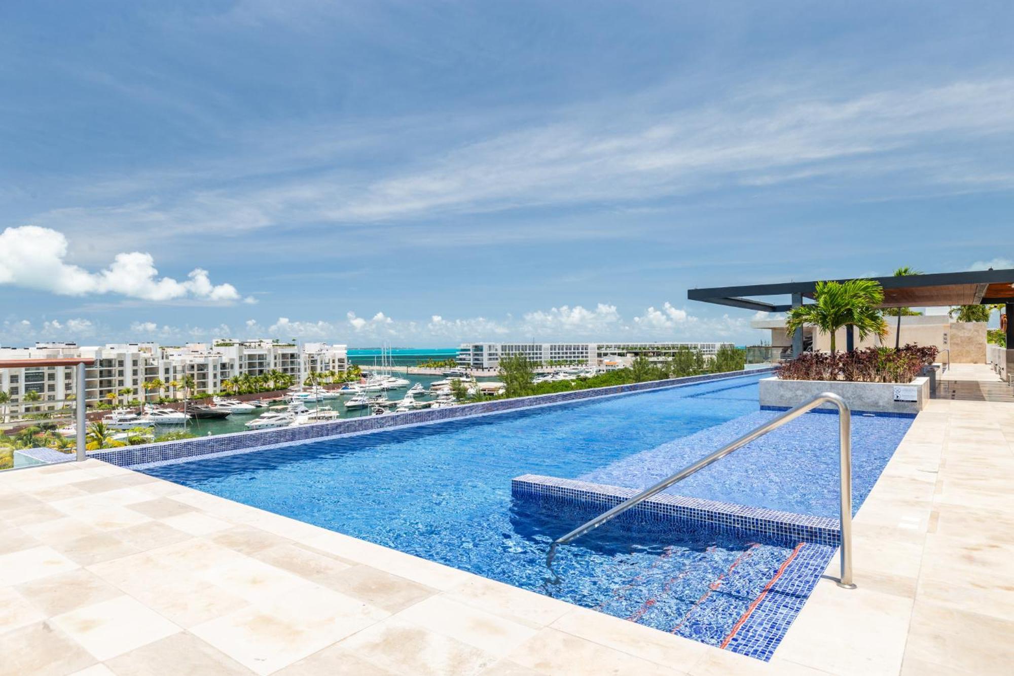 Family La Amada Club Apartment *