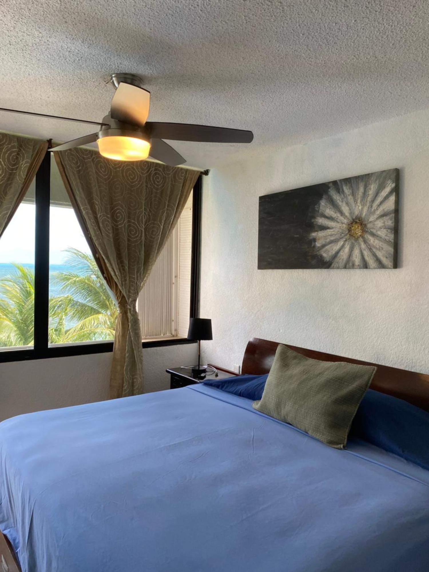 Front Private With Shared Bathroom Apartment *