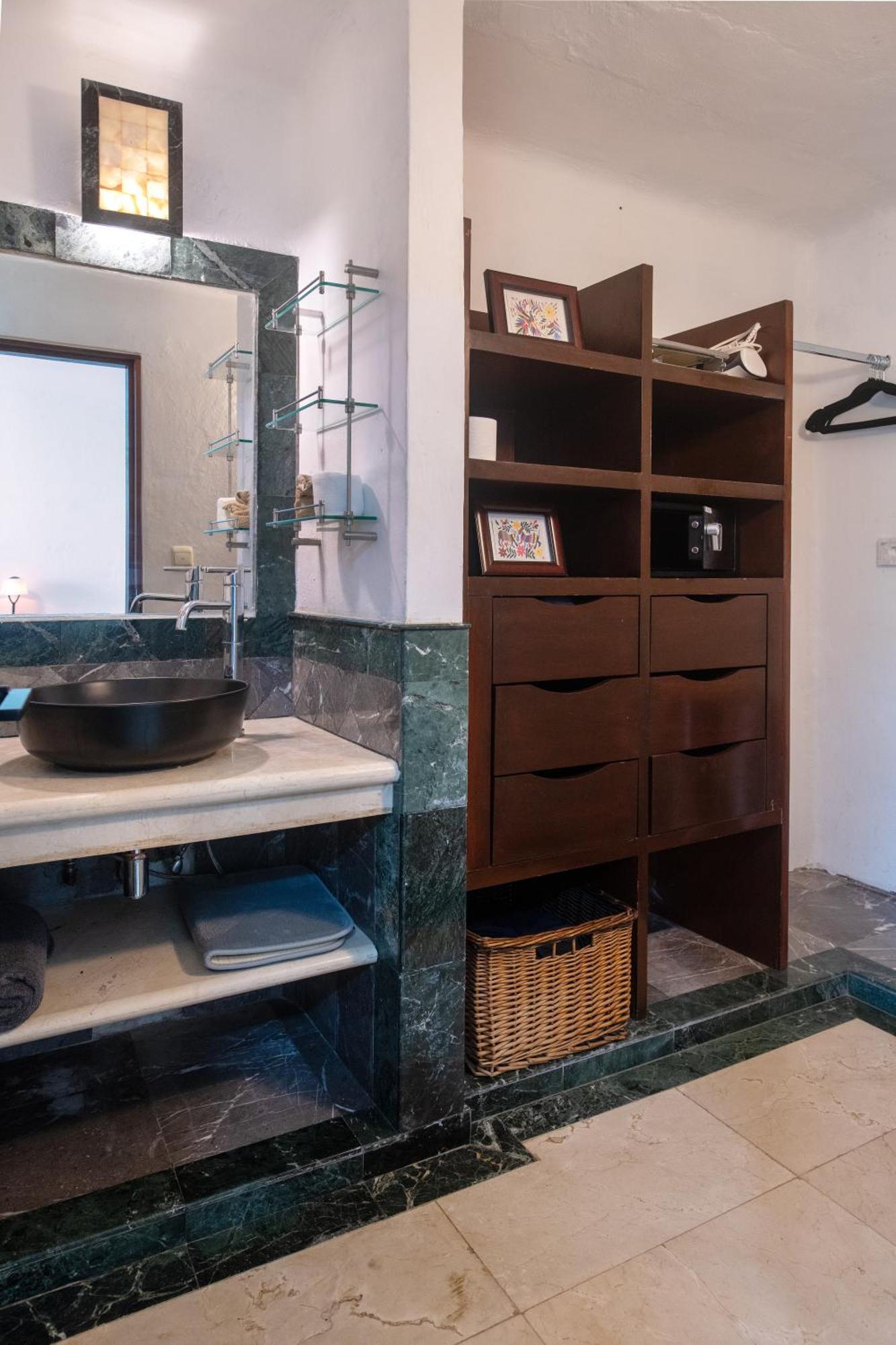 Cascadas, Charming Great Location With Pool & Garden * Cancún