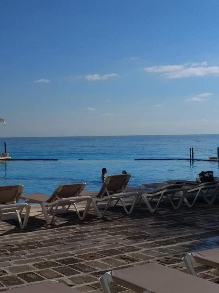 Plaza Estudios Frente Al Mar Aparthotel *