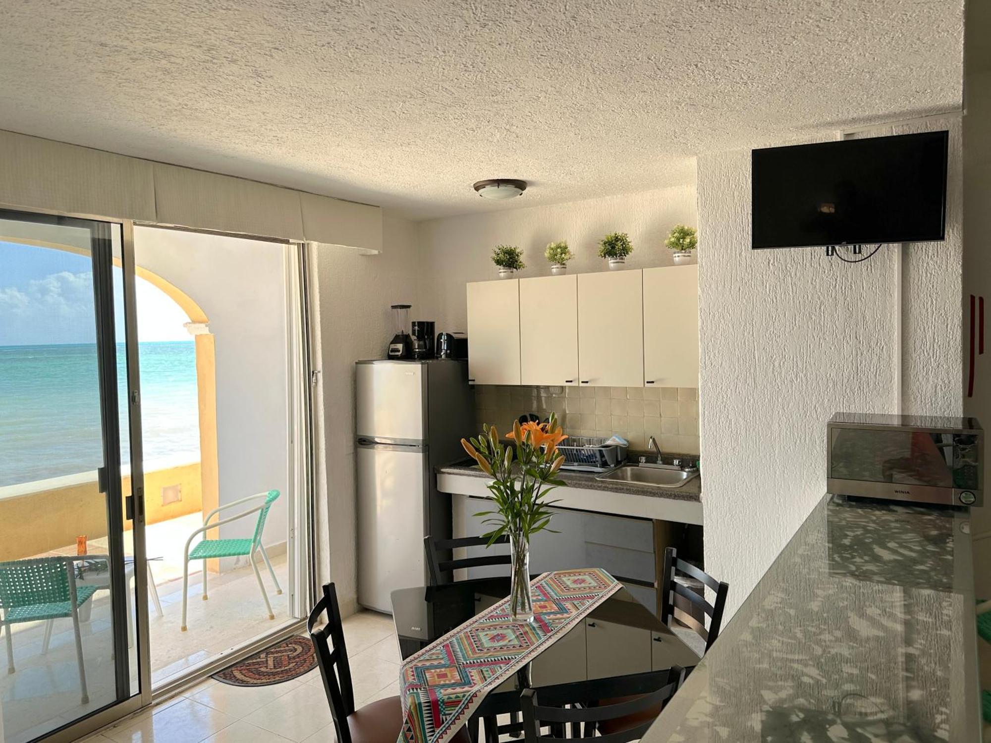 Beautiful A Few Steps To Sea Apartment *
