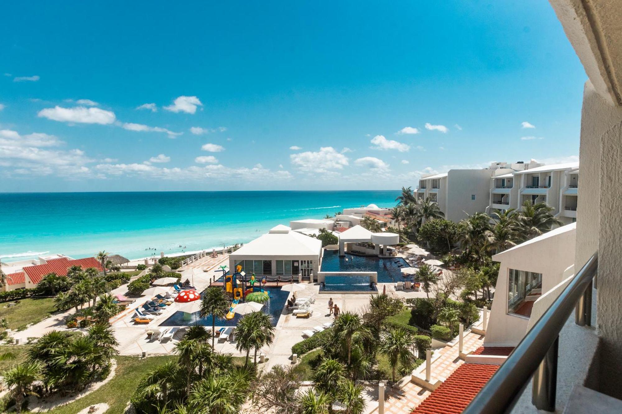 One Bedroom Garden Level With Partial Ocean View Zone Apartment