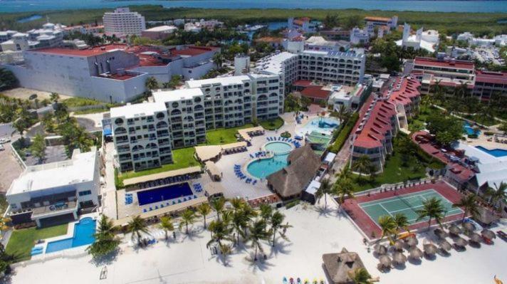 Estudio En La Playa De Cancún