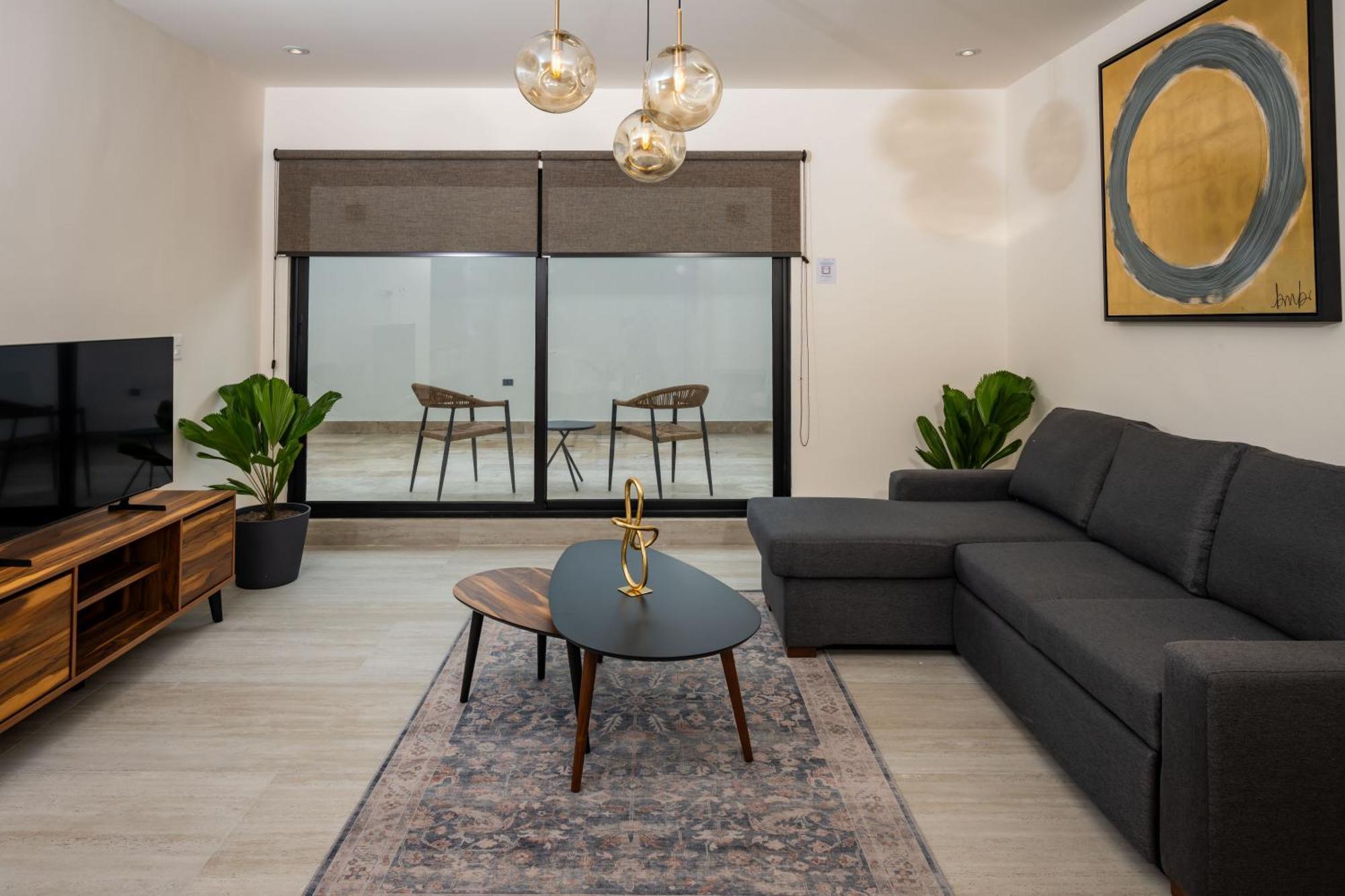 Cumbres Garden Modernos Apartamento